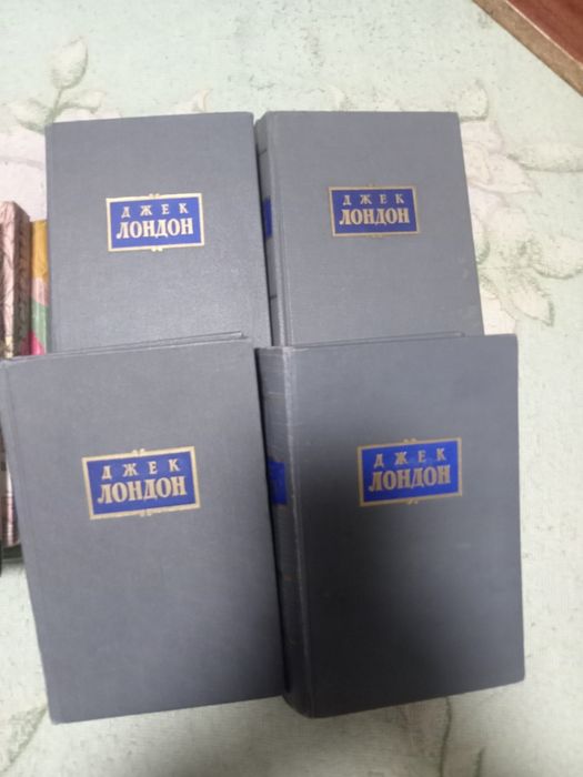 Продам книги, подписные изданиясные и