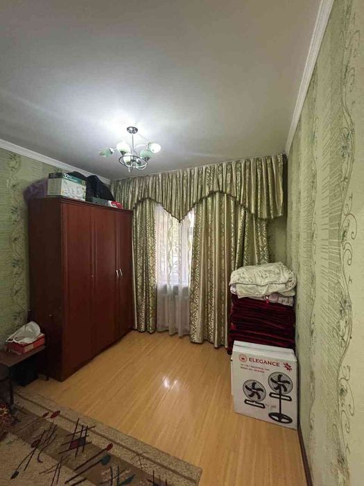 Продается квартира 4 комнатная