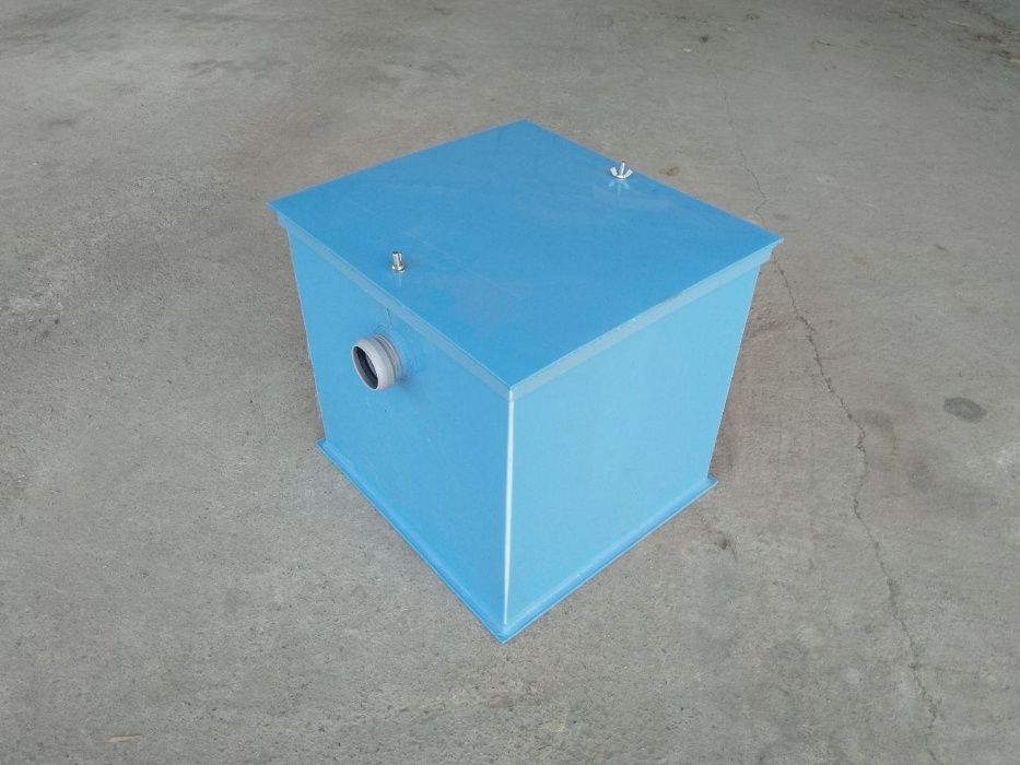 Жироуловители и фекальные баки из полипропилена