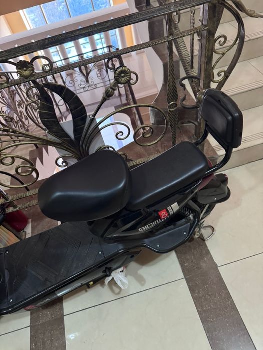 Продам электрический скут