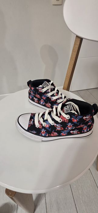 Vand Converse marimea 33