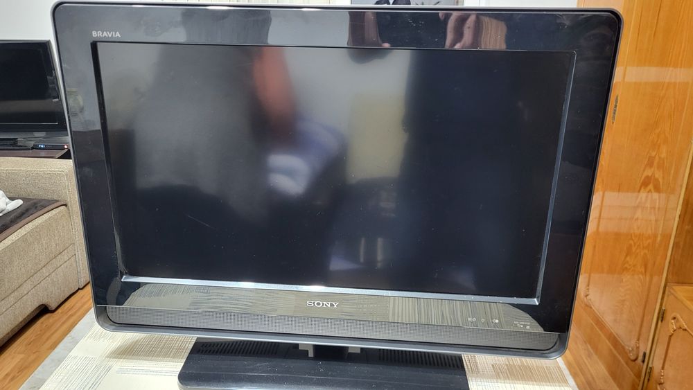 Televizor LCD SONY 66CM