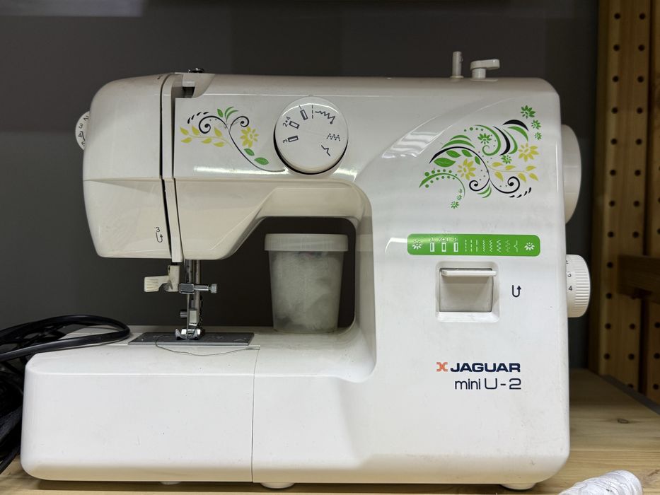 Швейная машина продаётся