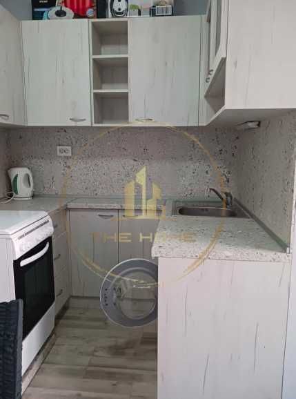 Дава се под наем Двустаен апартамент в Варна, Колхозен пазар - 40 кв.м за 250 € - Снимка #2