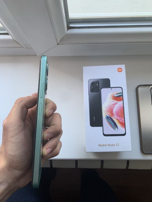 Редми нот 12.   .