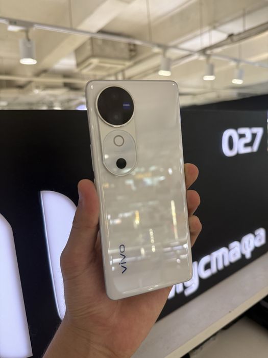 Vivo V40 256gb