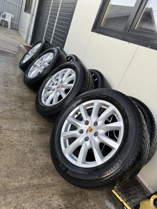 Jante 18"  5x130  8J ET53  255/55/18 M+S