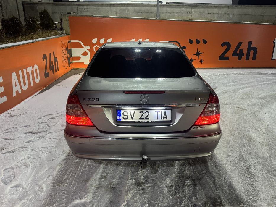 Mercedes-Benz E200/Elegance 2008- Stare impecabilă-km reali -0daune