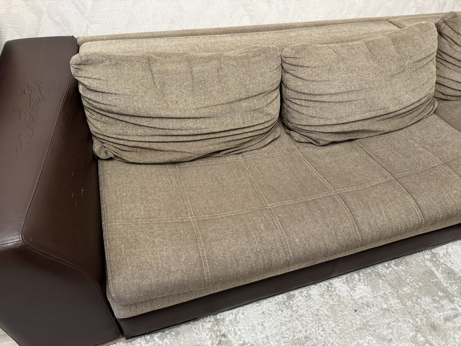 Продам диван пр-во Россия