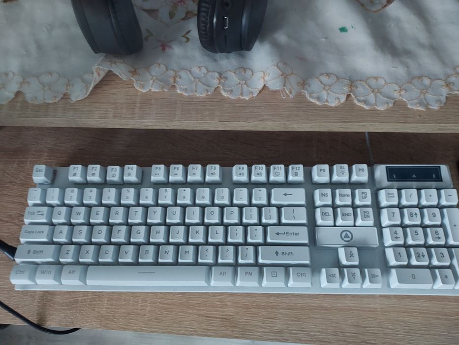 Vând setup de gaming