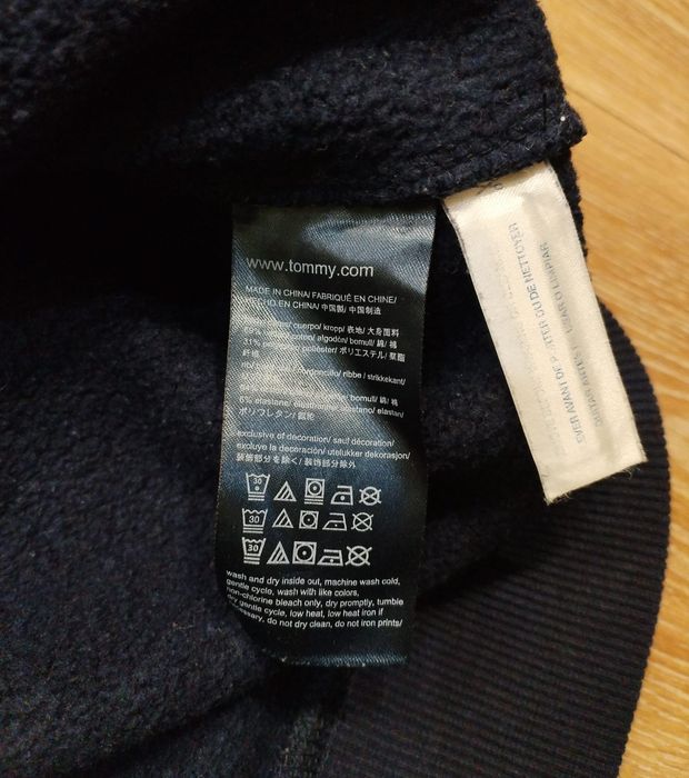 Tommy hilfiger оригинално горнище