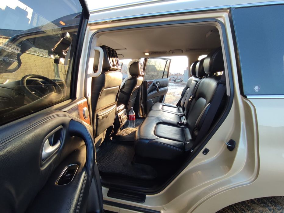 СРОЧНО Nissan Patrol  2012