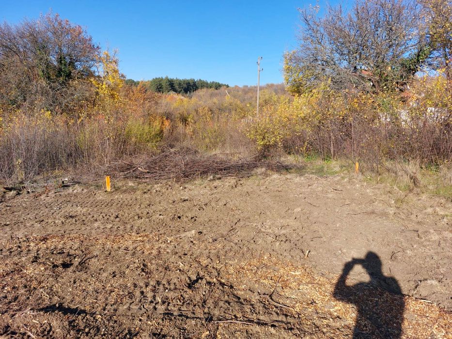 Продава се Парцел в с. Драговищица, Област София-област - 465 кв.м за 104 €/кв.м - Снимка #3