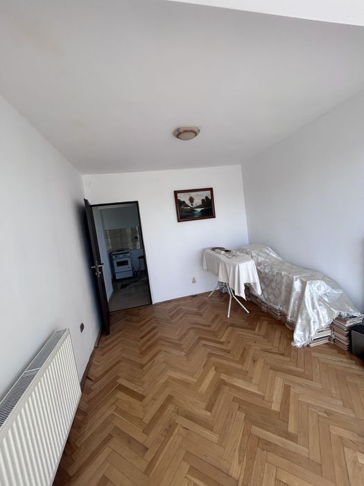 Vând apartament!
