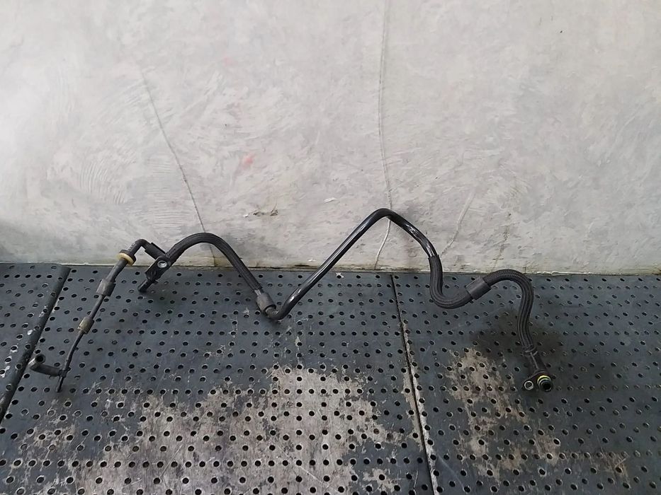 Conducta furtun vacuum 2.0 tdi vw golf 7 04l129456e