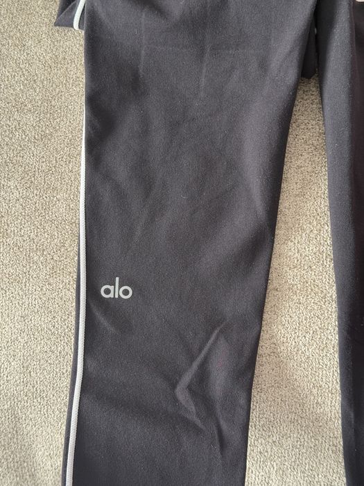 Alo Airbrush High-Waist Heart Throb Legging