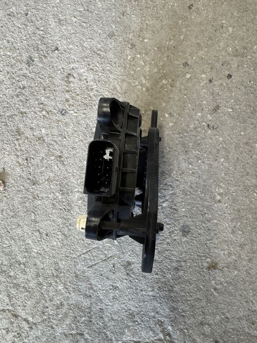 Дистроник Peugeot 3008