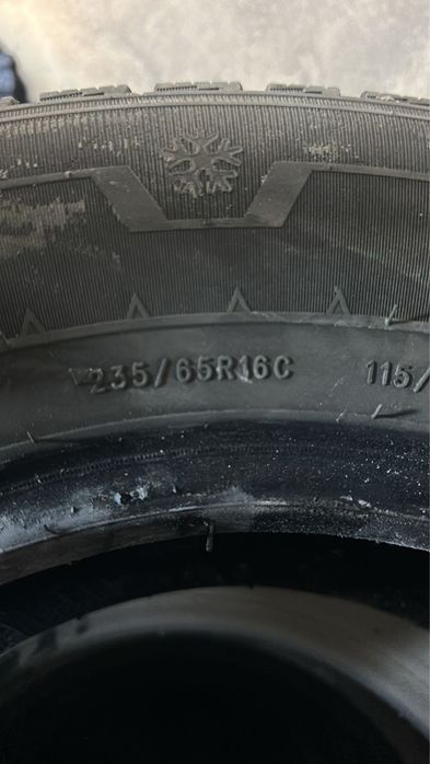 Продам покрышки, с нормальном состоянии, всесезонные