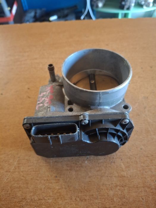 Clapeta acceleratie Volvo XC90  S80 4.4L 2005-2011