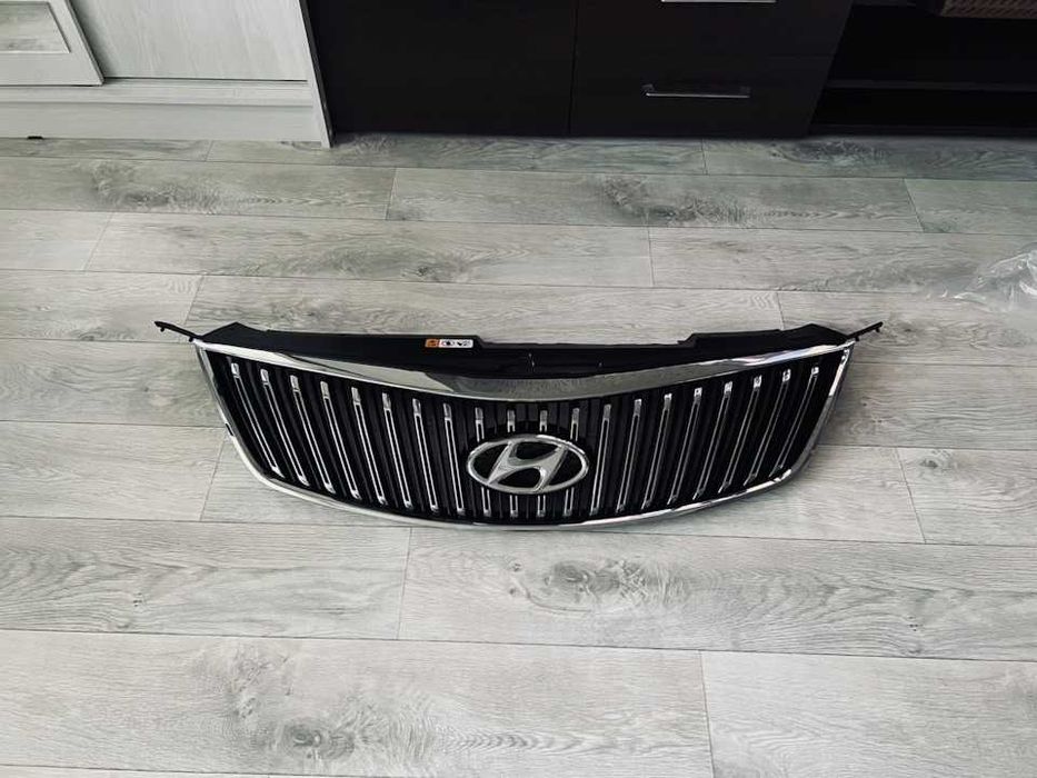 Решетка радиатора Хендай Грандеур 11-15 Hyundai Grandeur 11-15