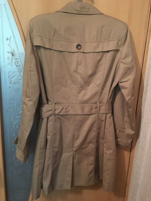 Женский плащ на осень