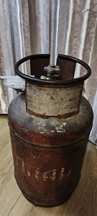 Газовый баллон с вентилем