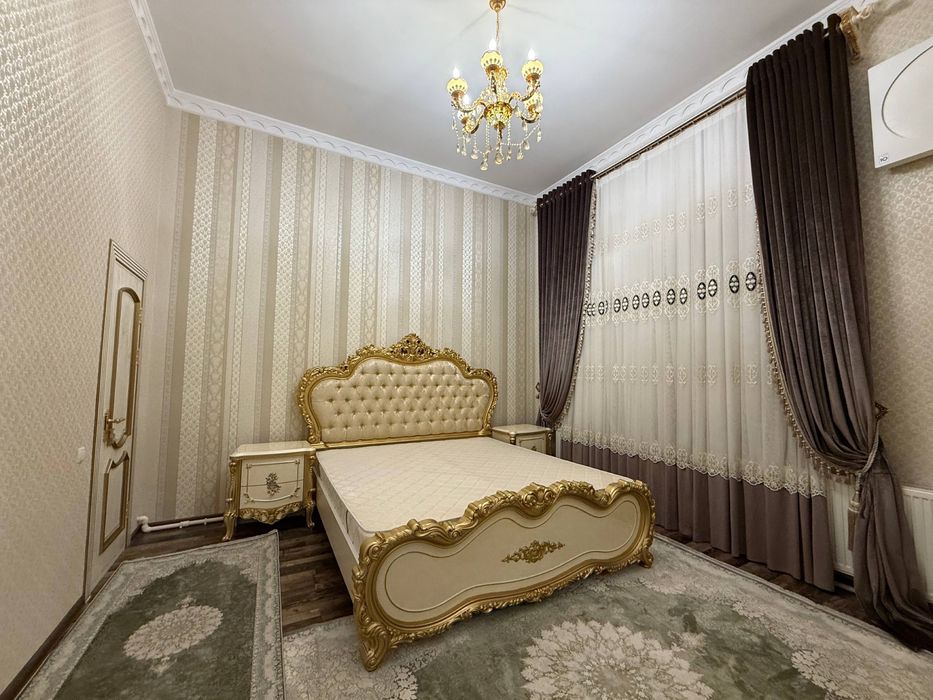 Tayyor 5 sotiqli hovli sotiladi