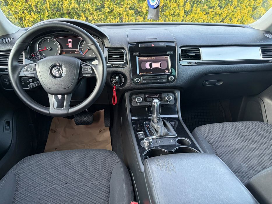 VOLKSWAGEN Touareg 2011 — imagine 4