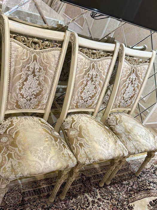 ideal holatda stullar sotiladi (10 dona)