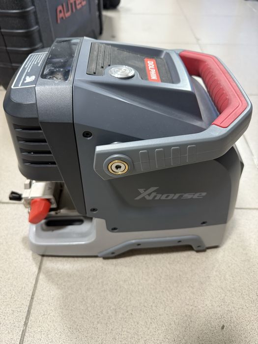 Станок для нарезки ключей ЧПУ Xhorse Dolphin XP-005