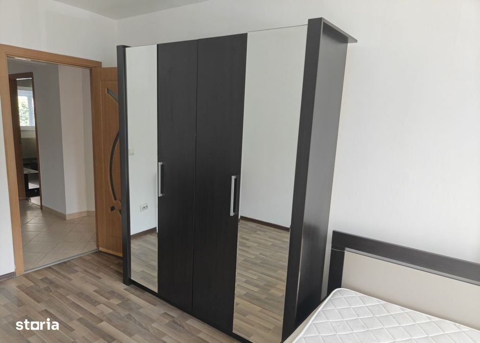 Apartament 4 camere, terasa, etaj intermediar, zona Revo Fitness Maras
