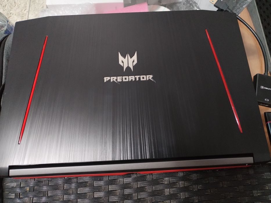 Acer predator helios 300 gaming