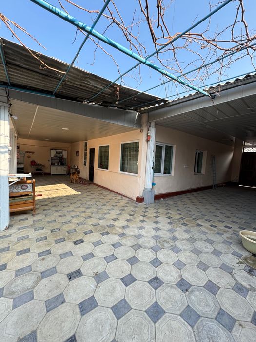 Ховли уй сотилади 6 сотик