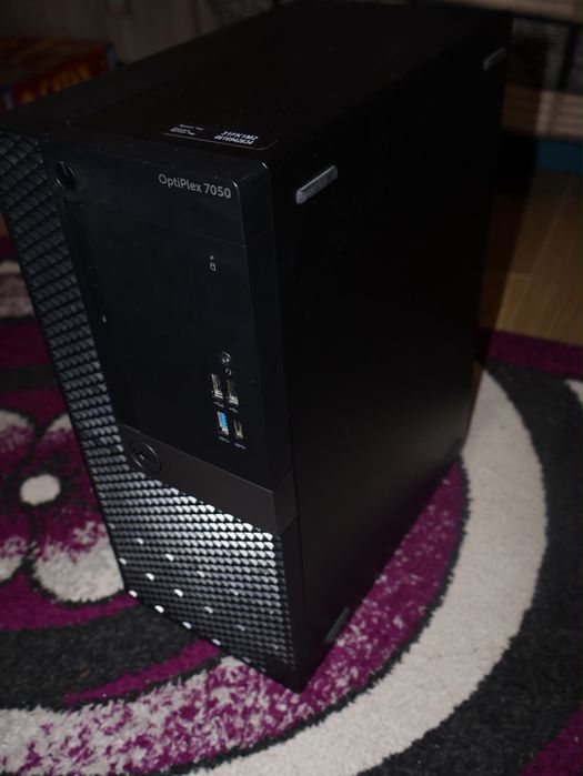 Vand urgent PC Dell OptiPlex 7050, i7-6700, SSD 1TB, RX550