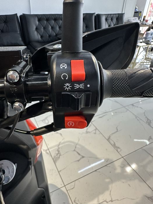 Скутер Skuter Lifan Tank 2025