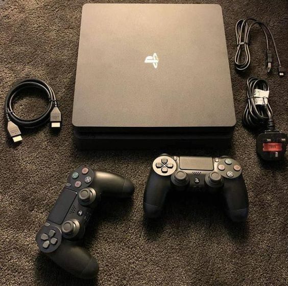 Sony PlayStation 4 slim 1 tb