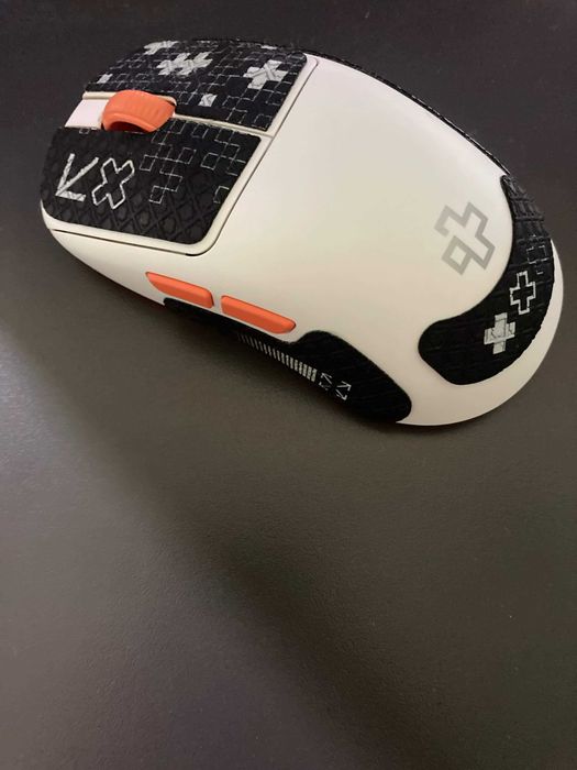 Mouse Gaming QwertyKey Falcon Alb 8K, 30.000 DPI Wireless