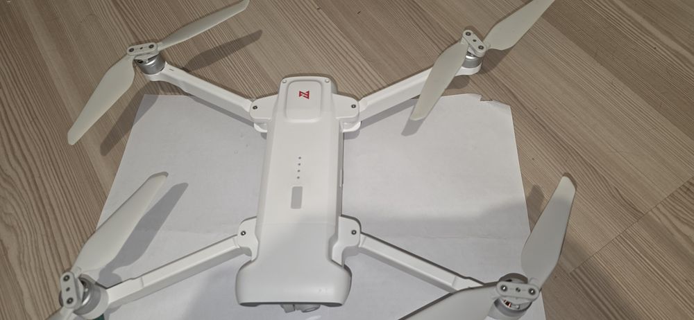 Fimi x8se 2022 Неразличим от нов !!