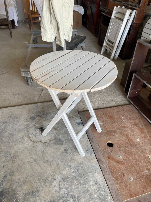 Градински маси и столове