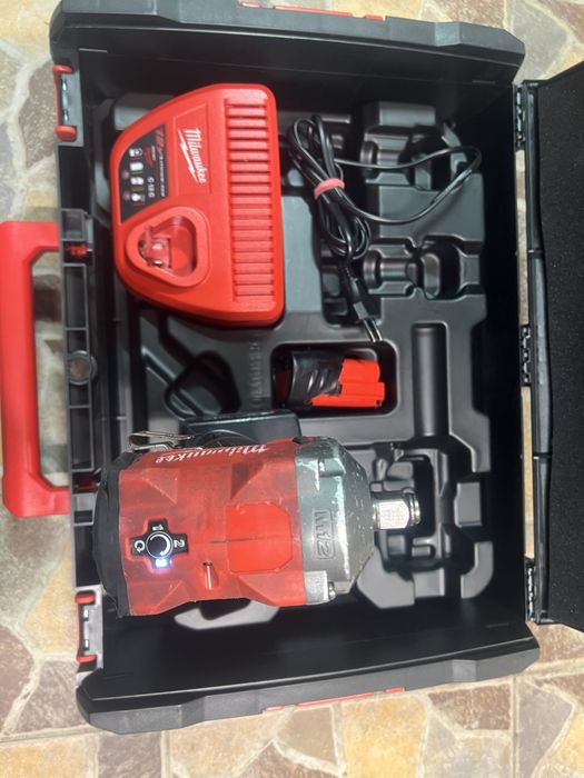 Cheie de impact ½″ M12 FUEL™ subcompactă stare buna