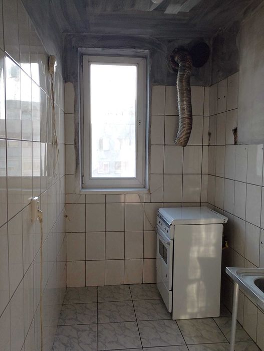 Proprietar | 4 camere Drumul Taberei | Aleea Valea Rosie | 3 min Metrou Raul Doamnei | Liceul Lovinescu | Acte gata 82 500 €