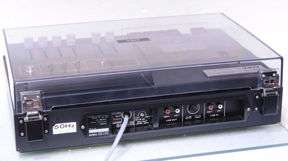 Deck AIWA AD-1600(1978).