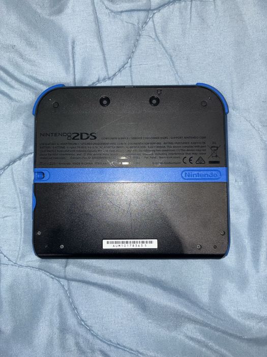Nintendo 2DS Без писалка