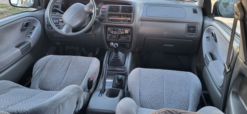 Suzuki grand vitara 2003