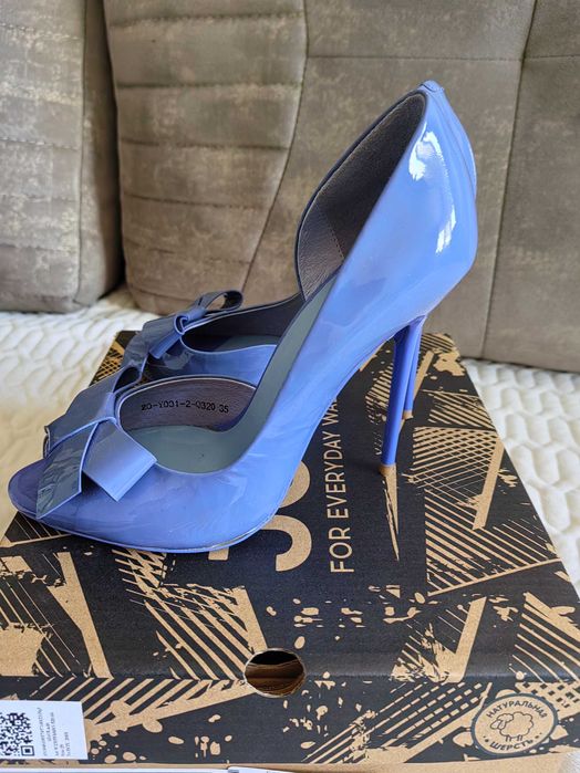 Продам туфли 35 размер