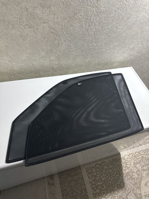 Шторки на Мерседес 140