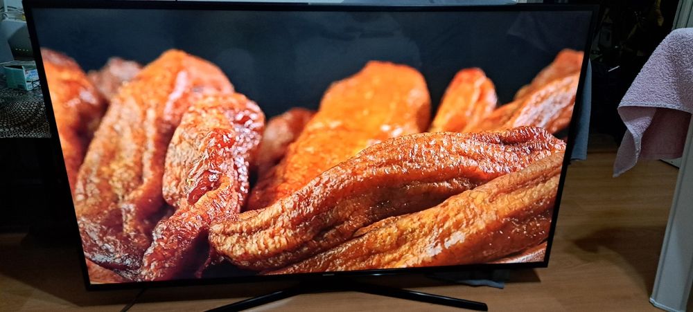 Vand TV Samsung Smart  55Inch