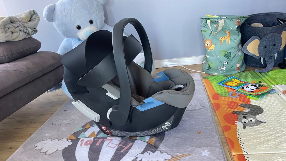 Cybex Aton 5 стол за кола от 0м до 75 см