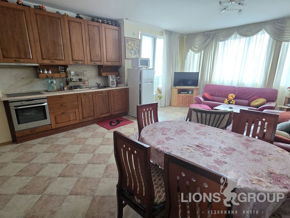3-стаен във Варна, област-м-т Ален Мак, площ 95 кв.м, цена 172 000 €