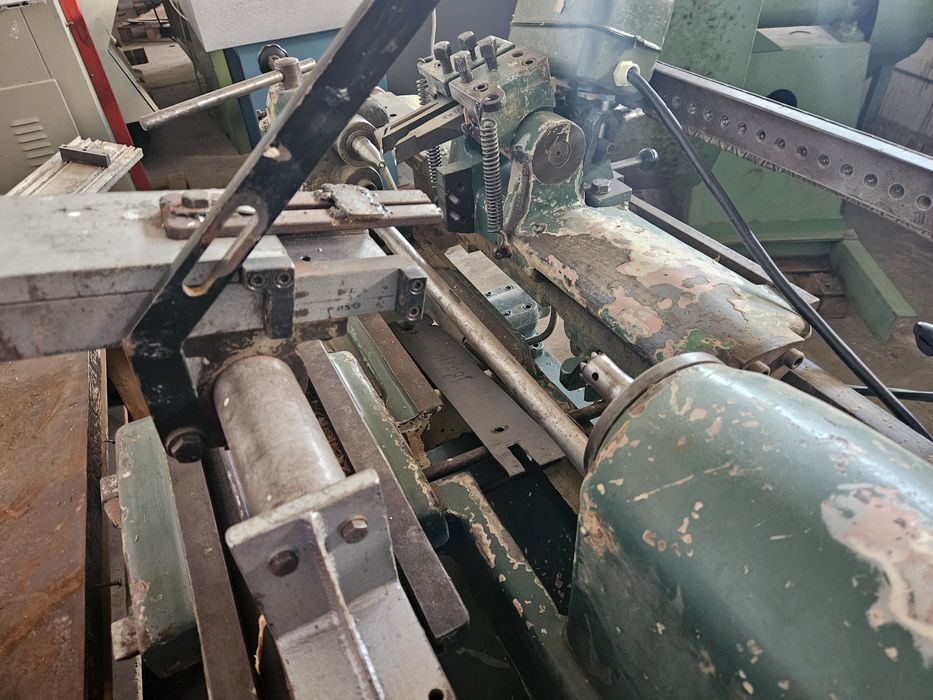 хидравличен копирен струг 600мм.